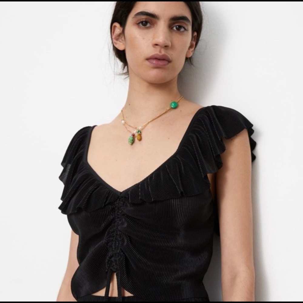 Zara pleated ruffle top in black